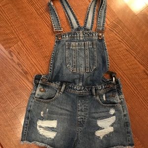 Forever 21 Jean Ripped Short Overalls- Size 27